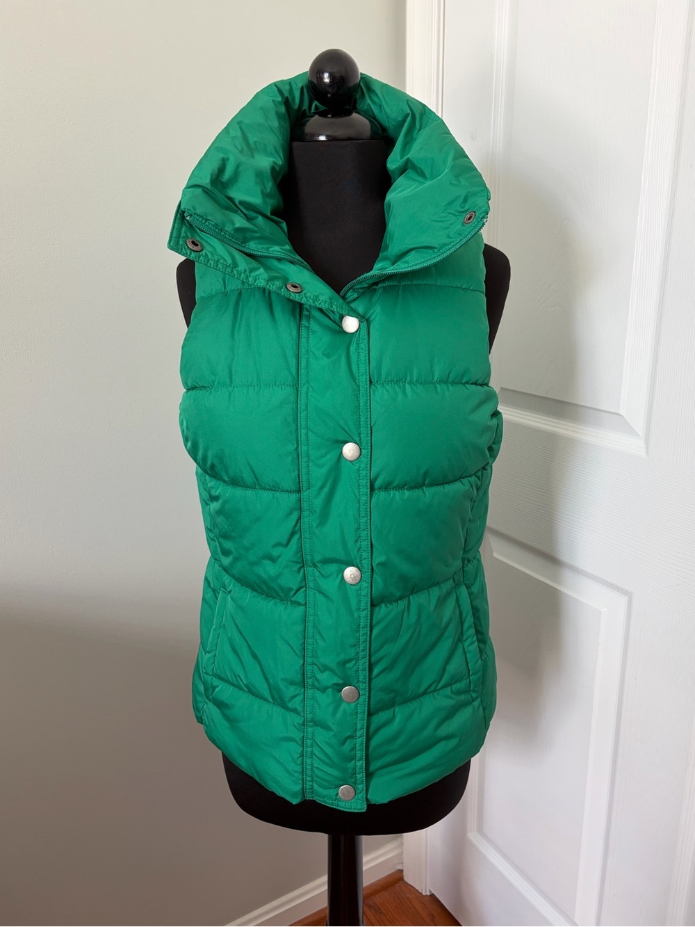 Old Navy, Green, Puffer Vest, Zipper Front, Snaps, Pockets, Size S/P